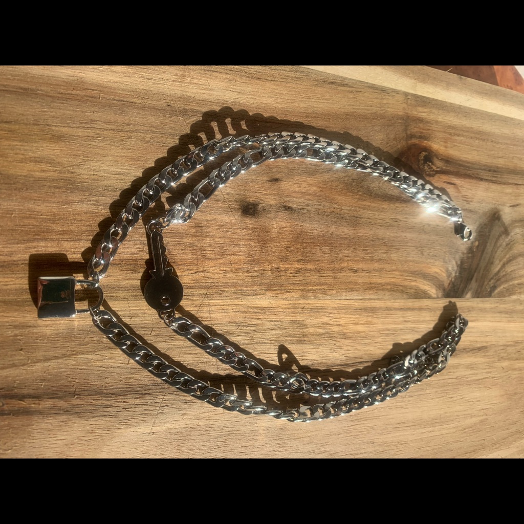 Asos Silver Necklace With Key And Lock Chain Necklace 5$